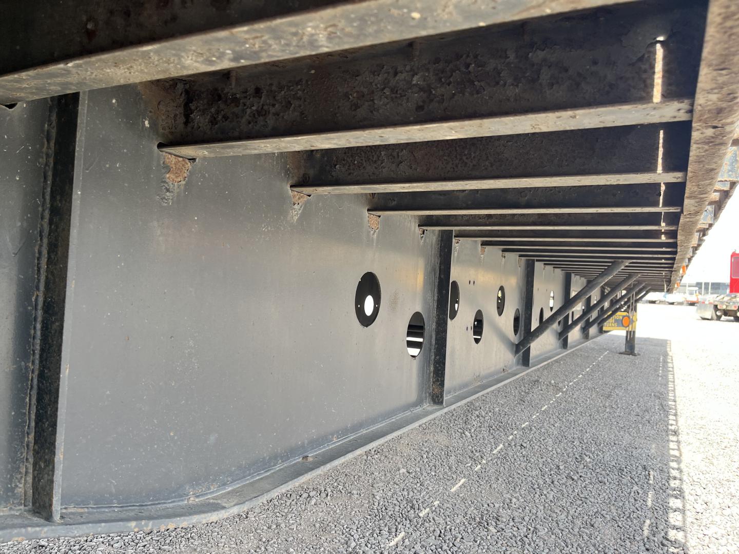 ./imagenes/INVOICE/2019/18090/STEP DECK TRANSCRAFT DTL-3000 (13).JPG